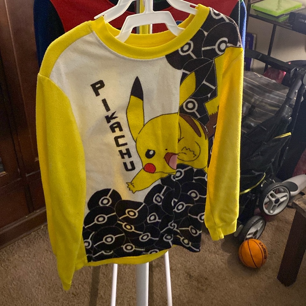 Long sleeve pj’s top